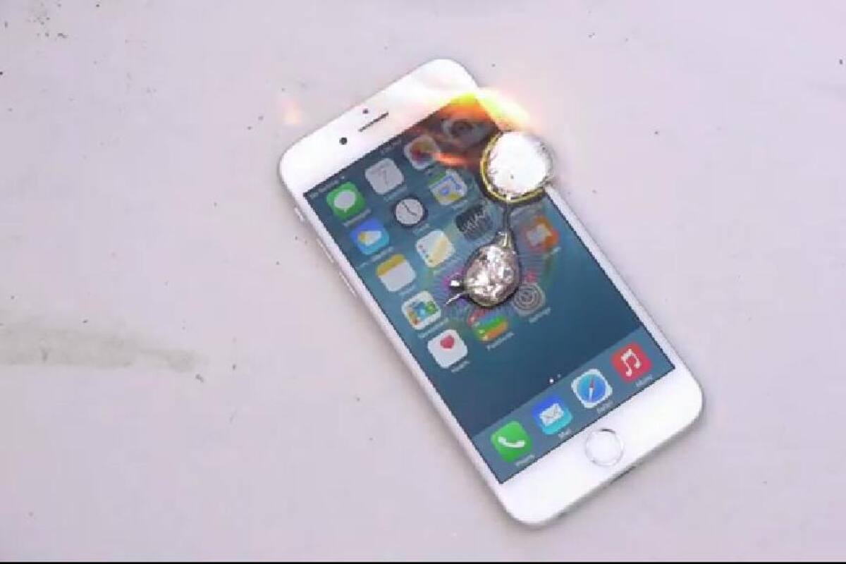 En experimento, dejan caer aluminio caliente sobre un iPhone 6