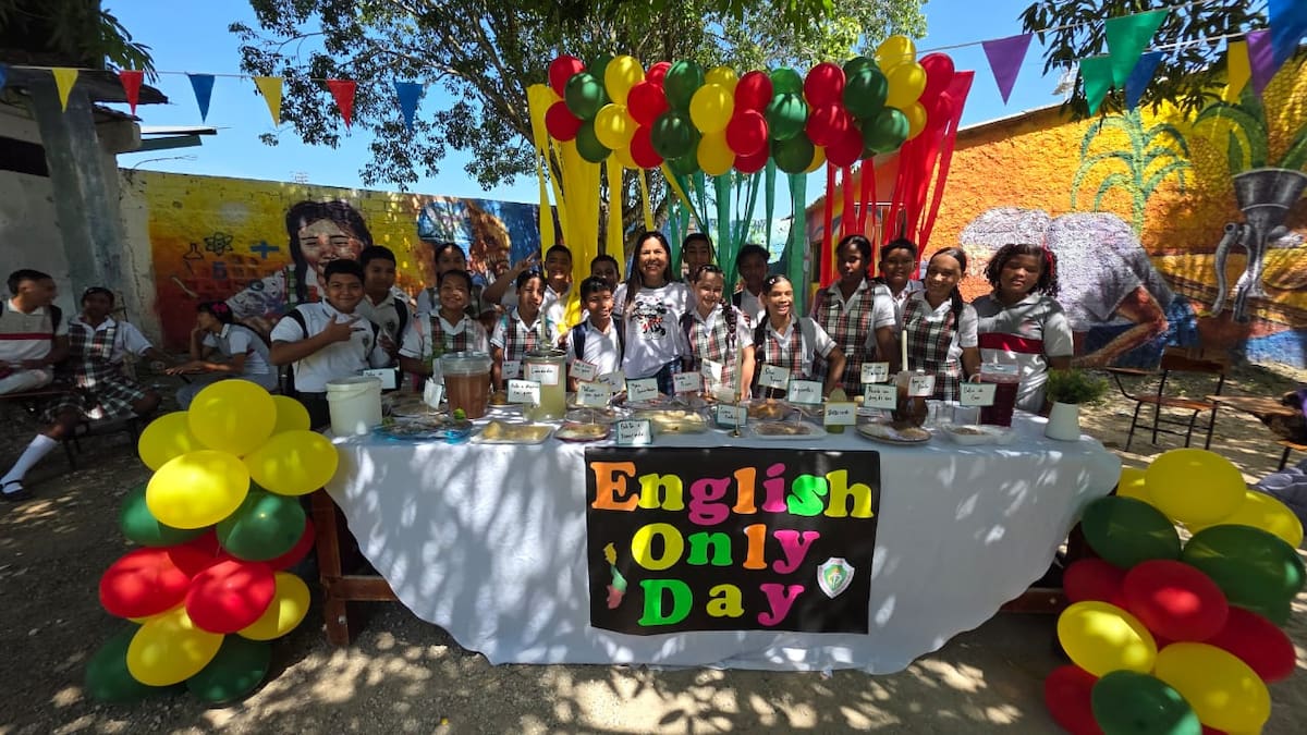 Estudiantes celebraron el English Day en Bolívar este miércoles 12 de agosto. // Foto: cortesía