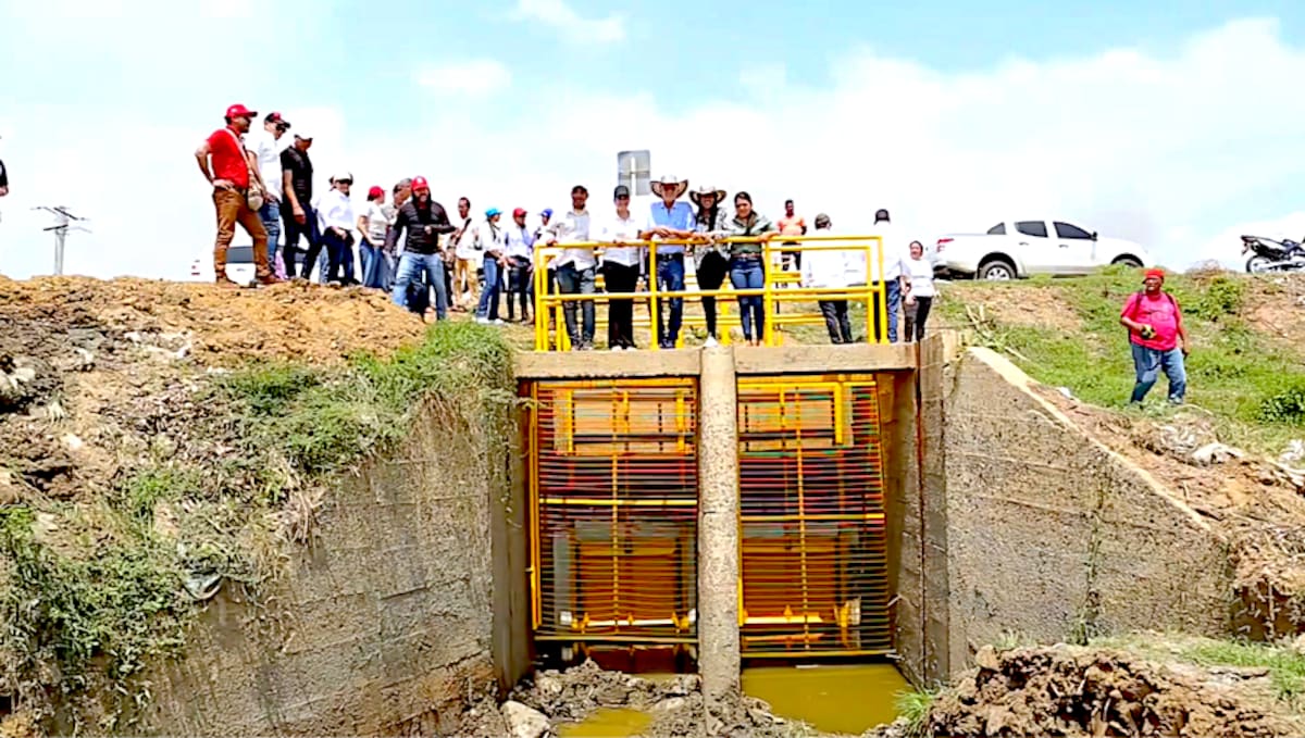Gobernación del Atlántico viene realizando acciones prioritarias sobre el comportamiento diario de los niveles del río Magdalena, el Canal del Dique y el Embalse del Guájaro, que son fuentes de abastecimiento de los acueductos de los municipios del Atlántico.//Cortesía Gobernación del Atlántico.