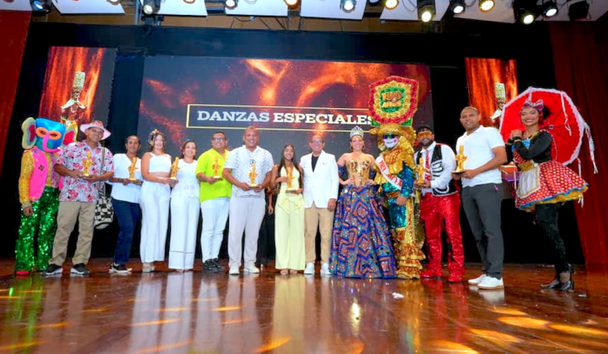 Carnaval de Barranquilla hizo reconocimientos a las modalidades de cumbias, danzas tradicionales, danzas especiales, comparsas, disfraces, letanías, comedias, expresiones invitadas, mejor carroza, Joselito, Reyes del Carnaval y Líderes de Tradición.//Cortesía Carnaval de Barranquilla.