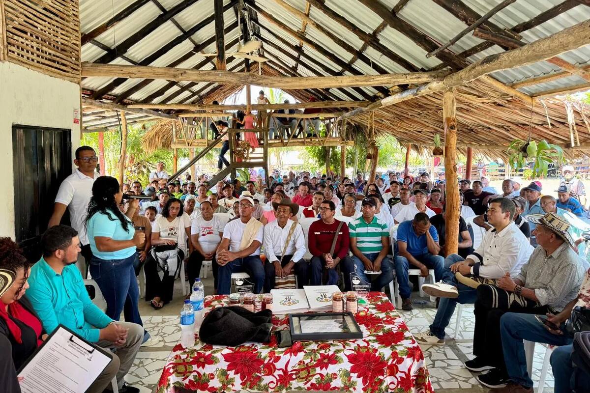 Entregan 21 títulos de propiedad en veredas de El Carmen de Bolívar