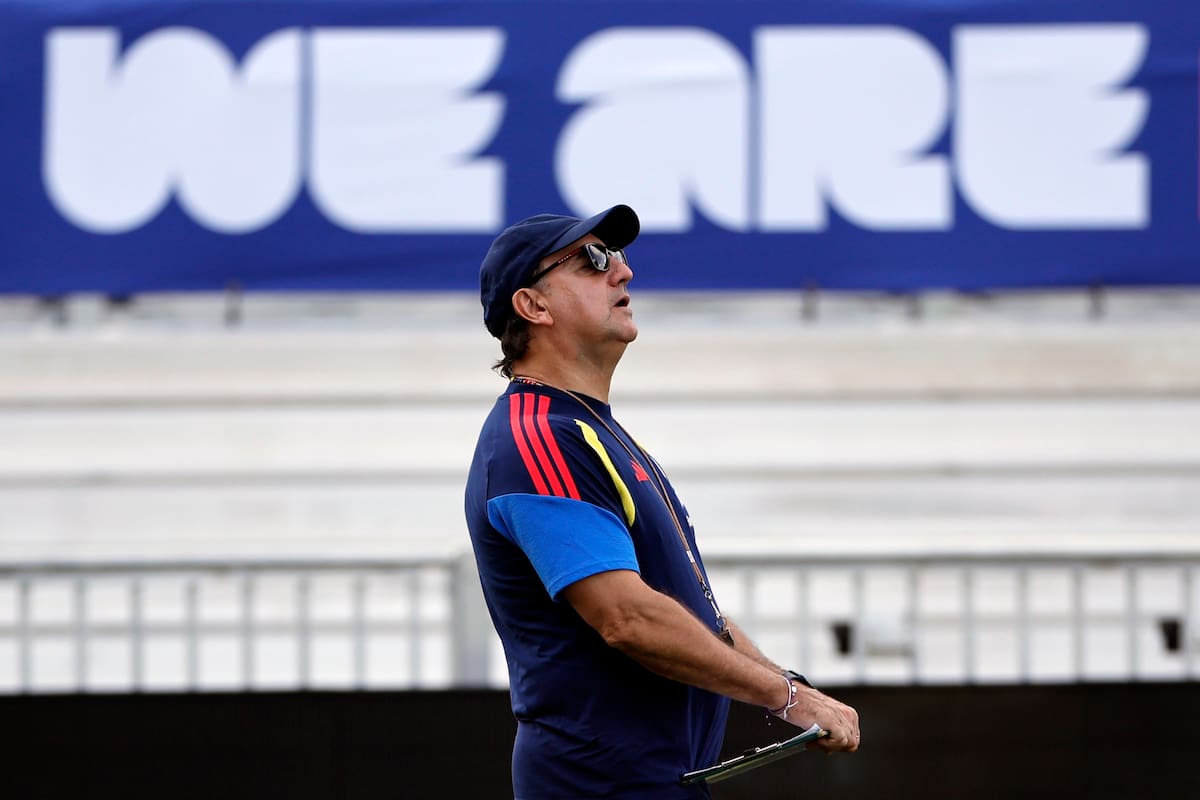 El entrenador de la selección de Colombia, Néstor Lorenzo. //Foto, EFE: Alberto Estévez