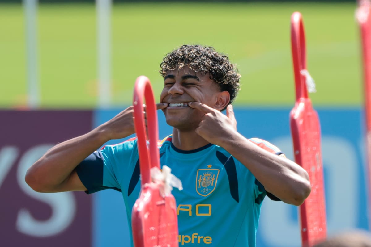El delantero de la selección española Lamine Yamal participa en el entrenamiento del equipo este viernes en Chattanooga. Foto, EFE: Lavandeira jr