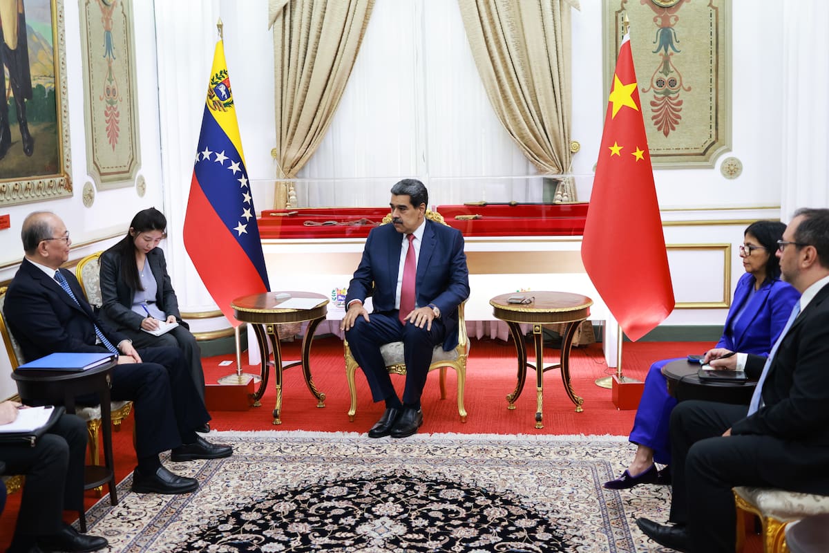Nicolás Maduro se reunió con enviado del Gobierno chino tras tensiones con EE.UU.