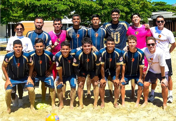 Caribbean Sun, campeón invicto de la zona Barranquilla del Prelibertadores de Fútbol Playa