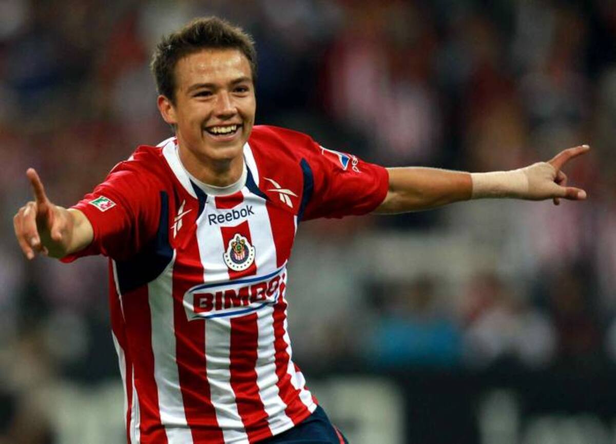 El club mexicano Chivas, recibió apoyo de la Federación de ese país ante veto a diario Récord.