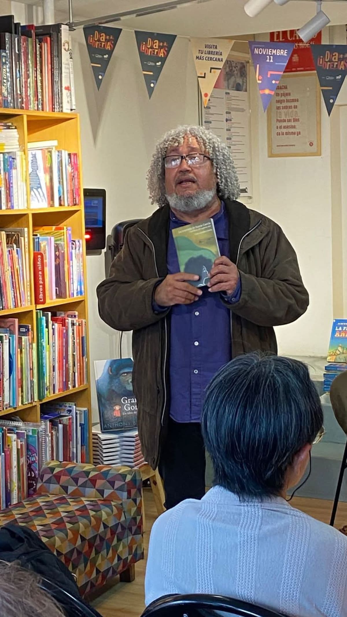 Escritor colombiano Iván González García. //Foto: Cortesía.