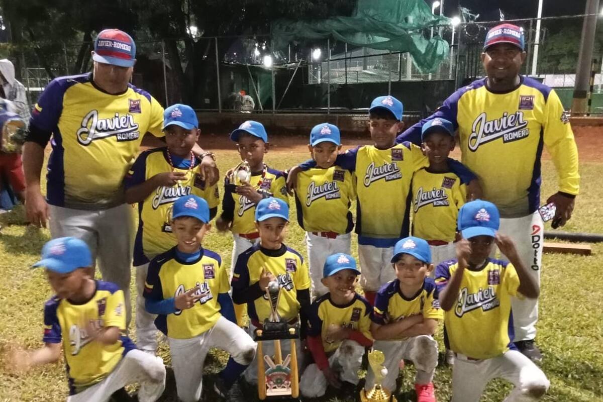 El Club Escuela Javier Romero de béisbol obtuvo título Sub-8 en certamen internacional en Medellín