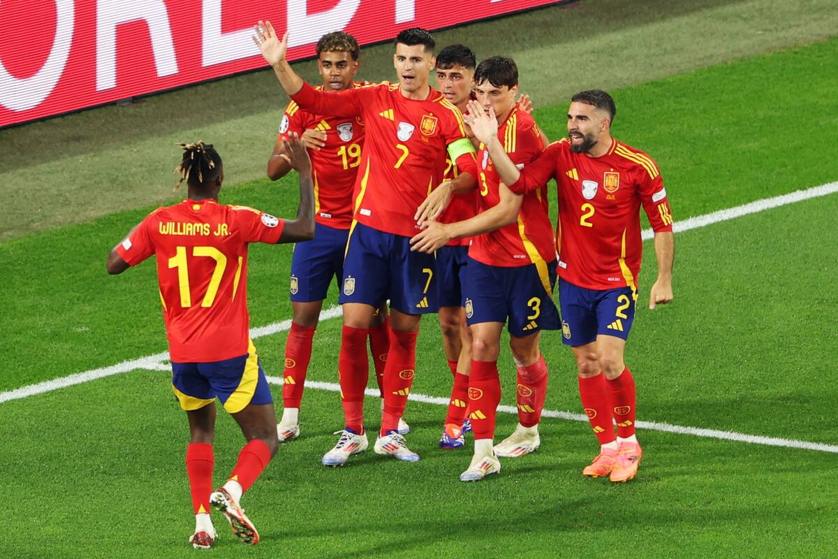 España le ganó a Italia con un autogol y es líder del grupo B de la Eurocopa
