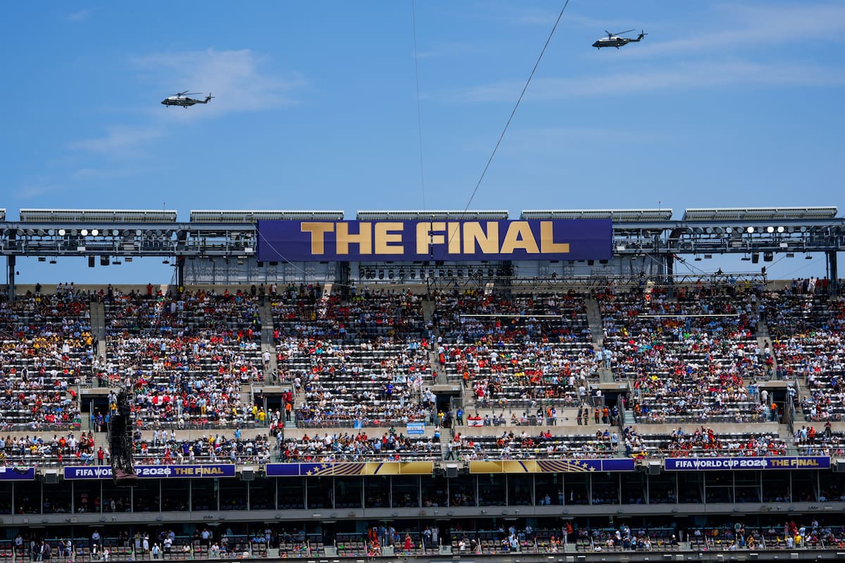 El Estadio MetLife se encuentra a reventar de españoles y argentinos para la gran final del Mundial 2026. //Foto, AP: Yuki Iwamura