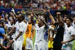 España decepcionó, Bélgica empató; Uruguay se quedó cerca y Tim Payne debutó