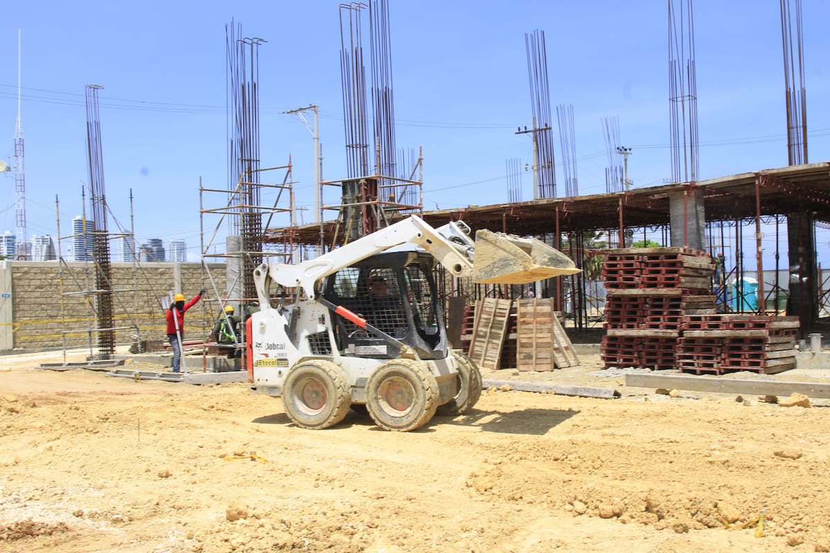 Nueva estación de bomberos en Bocagrande avanza en un 25%. // Foto: Julio Castaño - El Universal