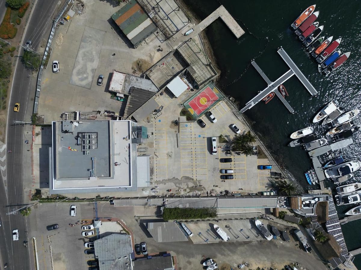 El alcalde Dumek Turbay anunció que la Estación de Bomberos de Bocagrande será entregada en la semana del cumpleaños 493 de Cartagena, entre el 1 y el 5 de junio de 2026. // Foto: Cortesía - Alcaldía de Cartagena.