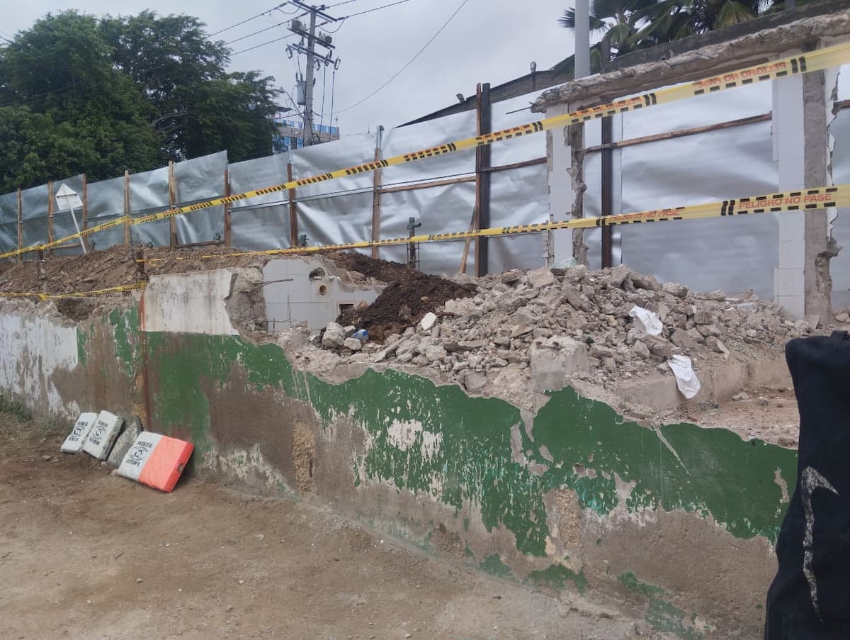 Arranca obra del estadio de sóftbol de Santa Rita en Cartagena. // Foto: Oscar Díaz - El Universal.