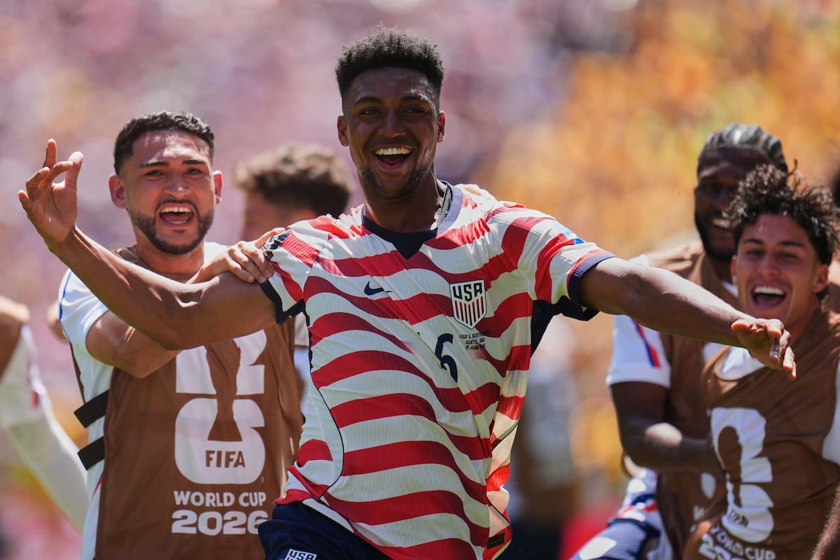 Alex Freeman (16) puso a celebrar a su gente con el gol en la victoria ante Australia para el Mundial. //Foto, AP: Manu Fernandez