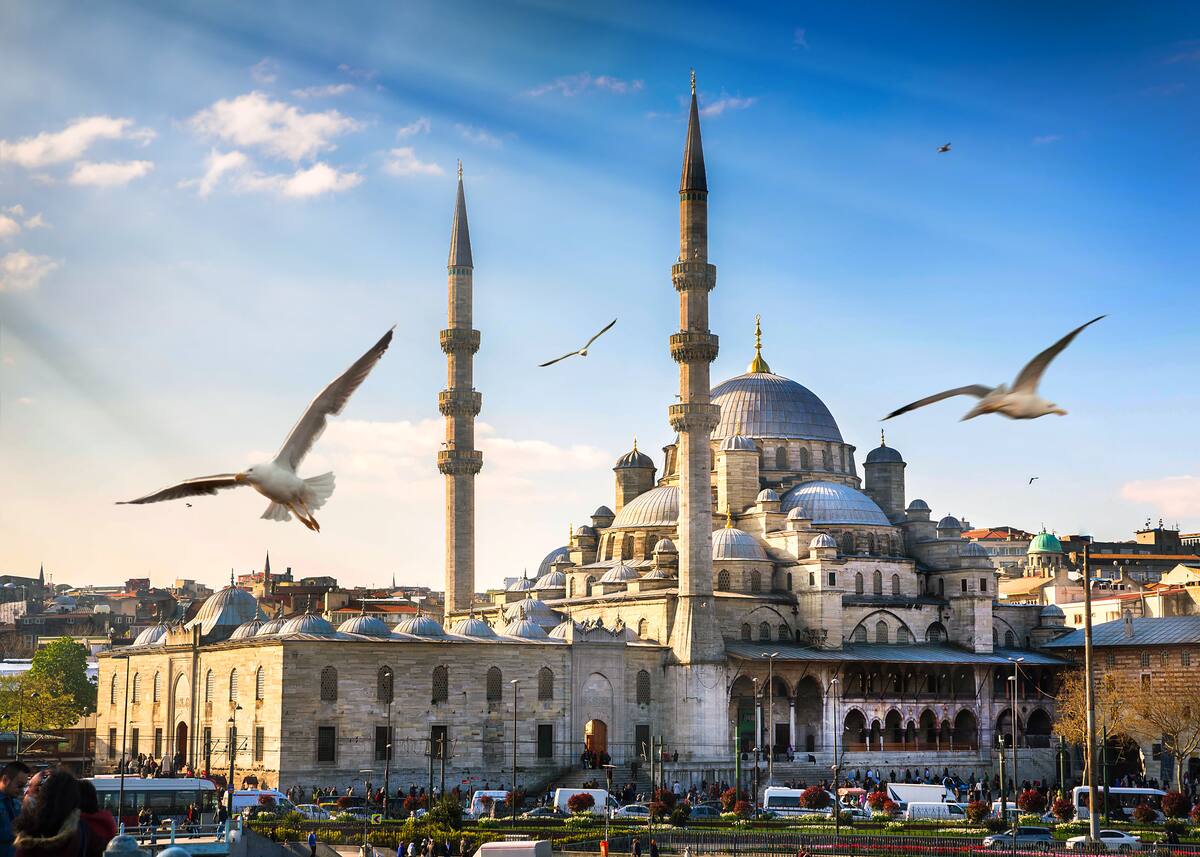 Estambul la capital de Turquía, ciudad turística del este // 123rf.