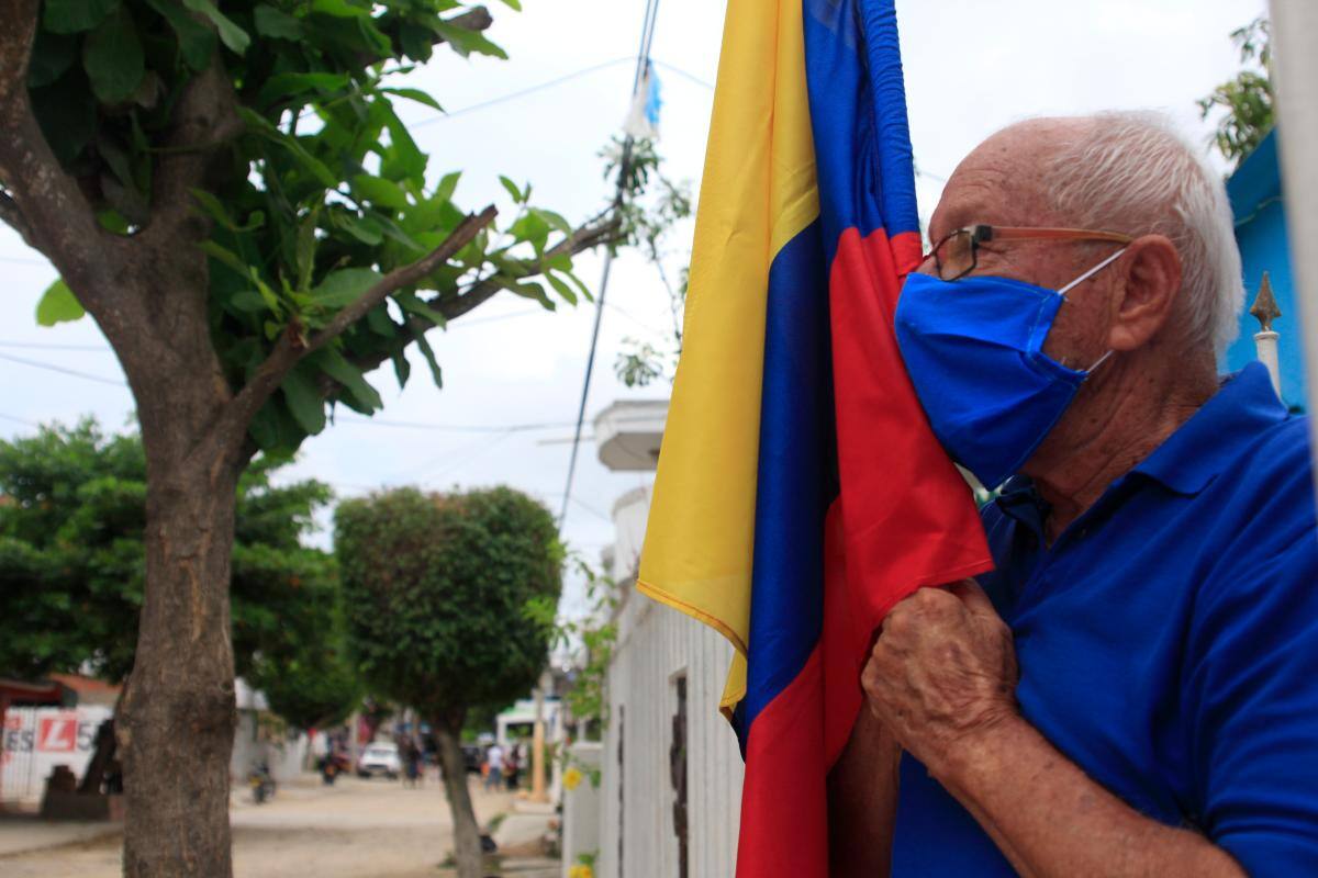 El barrio 7 de Agosto libra sus propias batallas