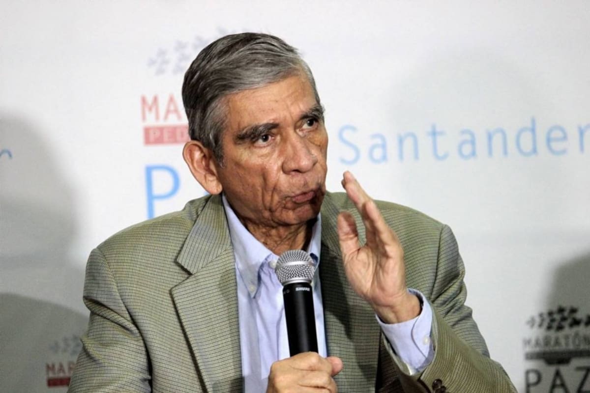 Fallece el general Jorge Enrique Mora Rangel en el Hospital Militar Central