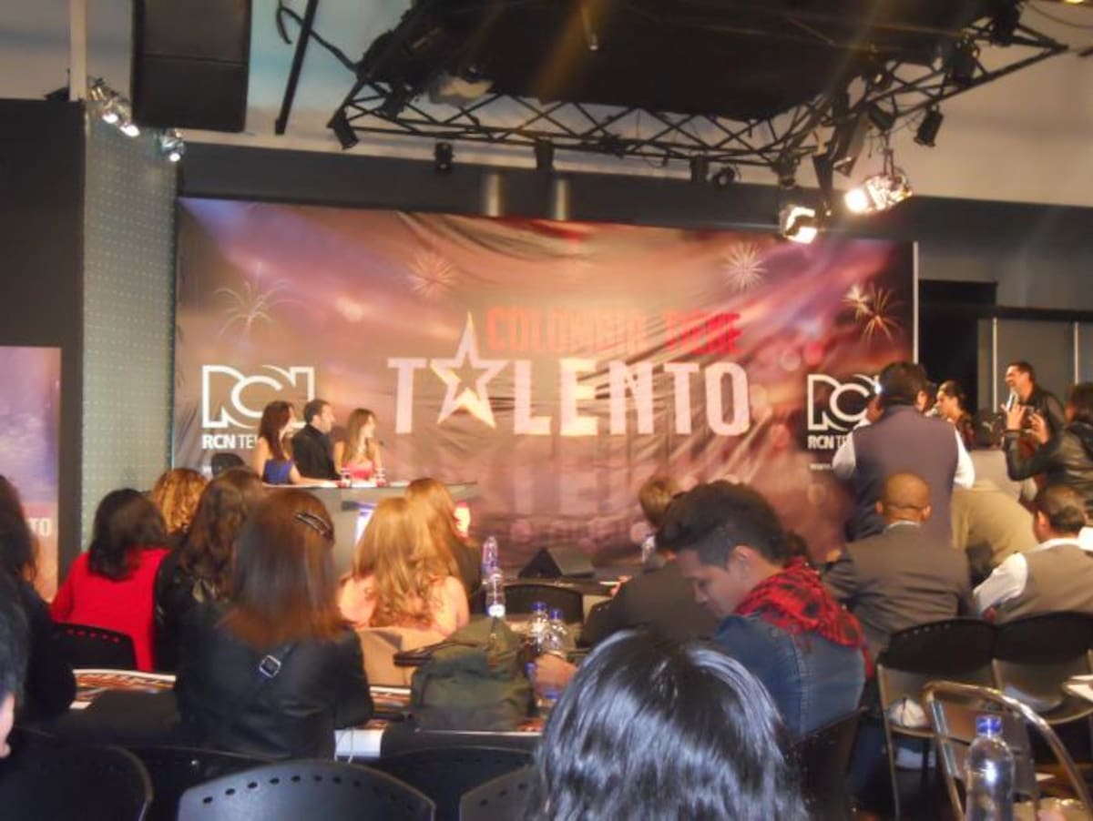 Medios de comunicación de todo el país, asistieron al estreno del reality. Monica Casilla /eluniversal.com.co