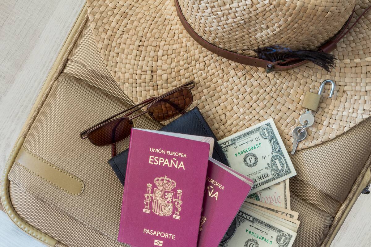 El ETIAS coteja a los solicitantes con múltiples bases de datos, como las de Interpol y Europol.