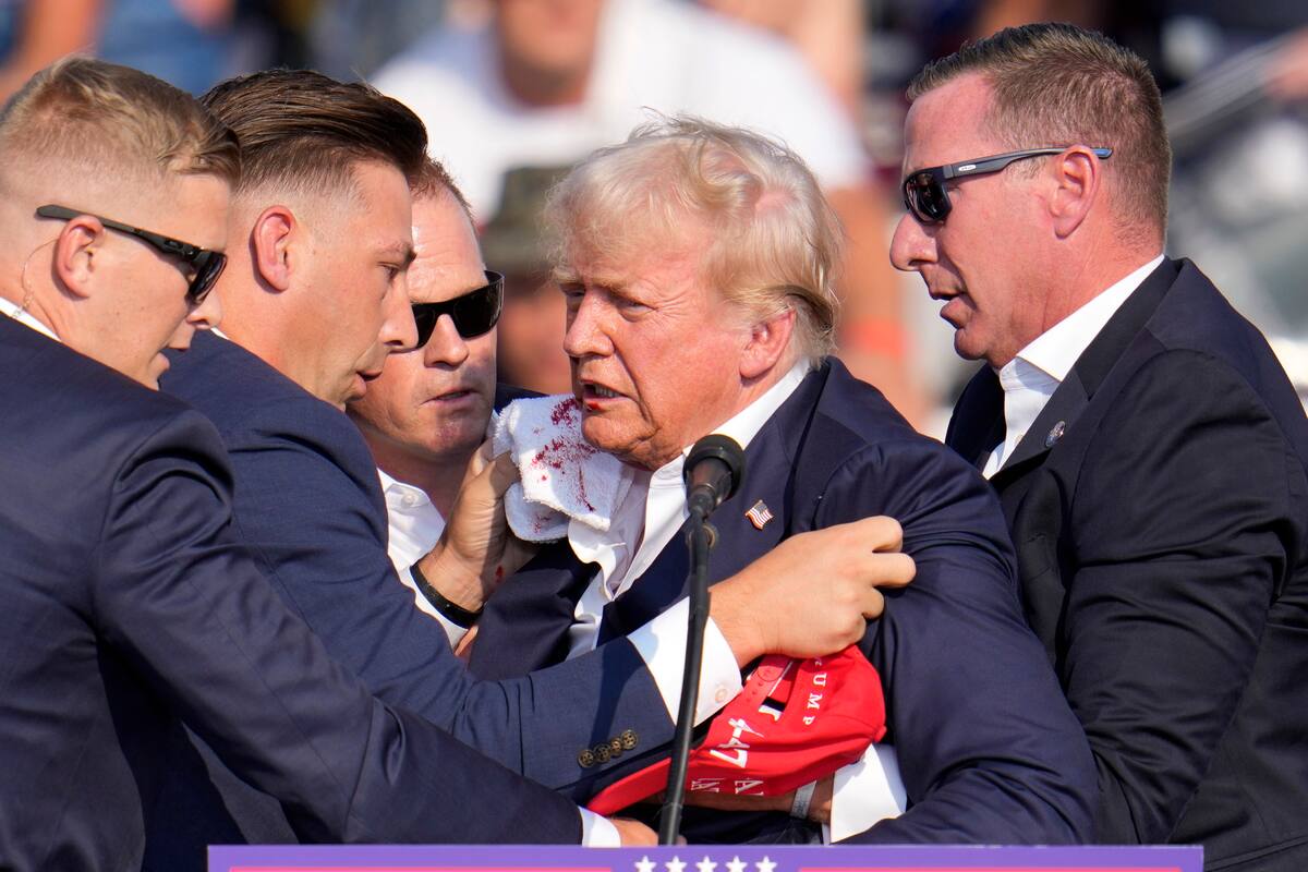 Lo último: dos personas habrían muerto en tiroteo en campaña de Donald Trump