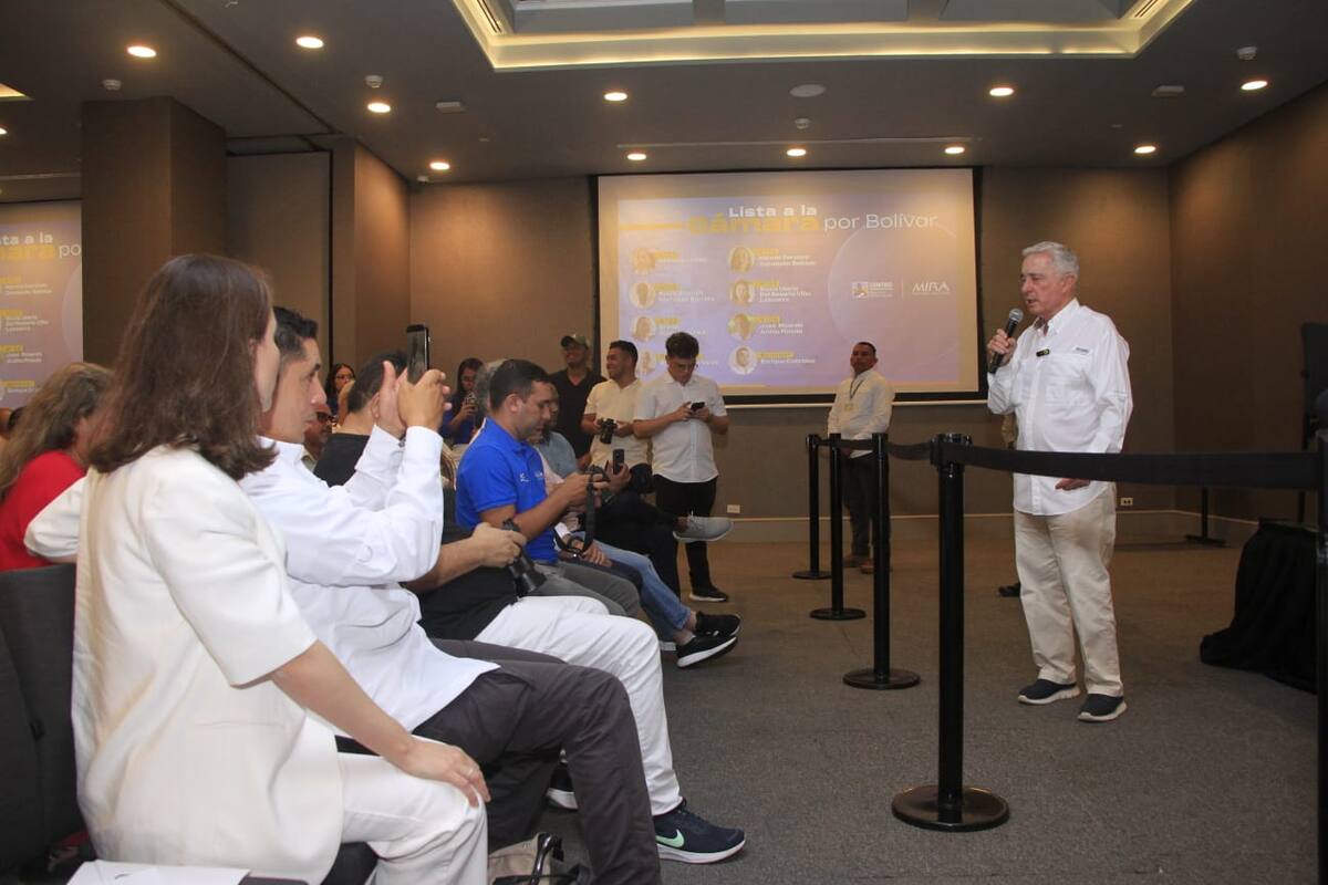 Álvaro Uribe presenta coalición del CD y Mira para la Cámara por Bolívar
