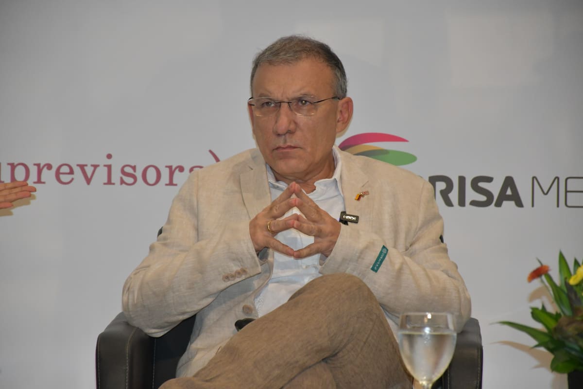 Exembajador de Colombia ante Reino Unido, Roy Barrera. // Foto: Colprensa.