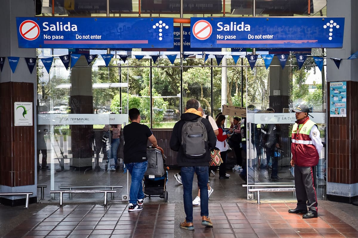 Transportadores piden revisar exigencia de carnet contra fiebre amarilla
