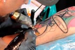 Juan Palacio se hizo un tatuaje en expotatuaje de Medellín y horas después murió