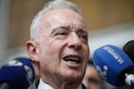 Uribe abre las puertas de su finca en entrevista con Westcol