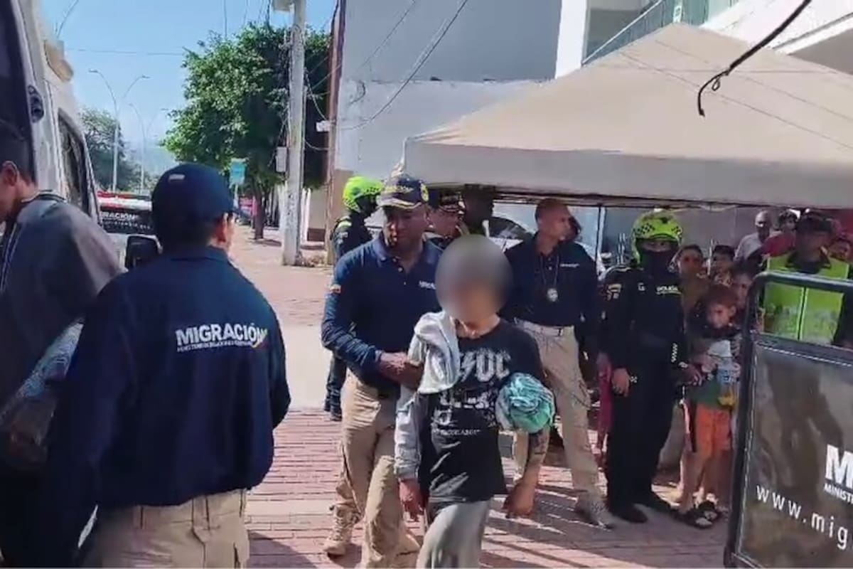 Migración Colombia expulsó a 11 extranjeros de Santa Marta por medidas correctivas