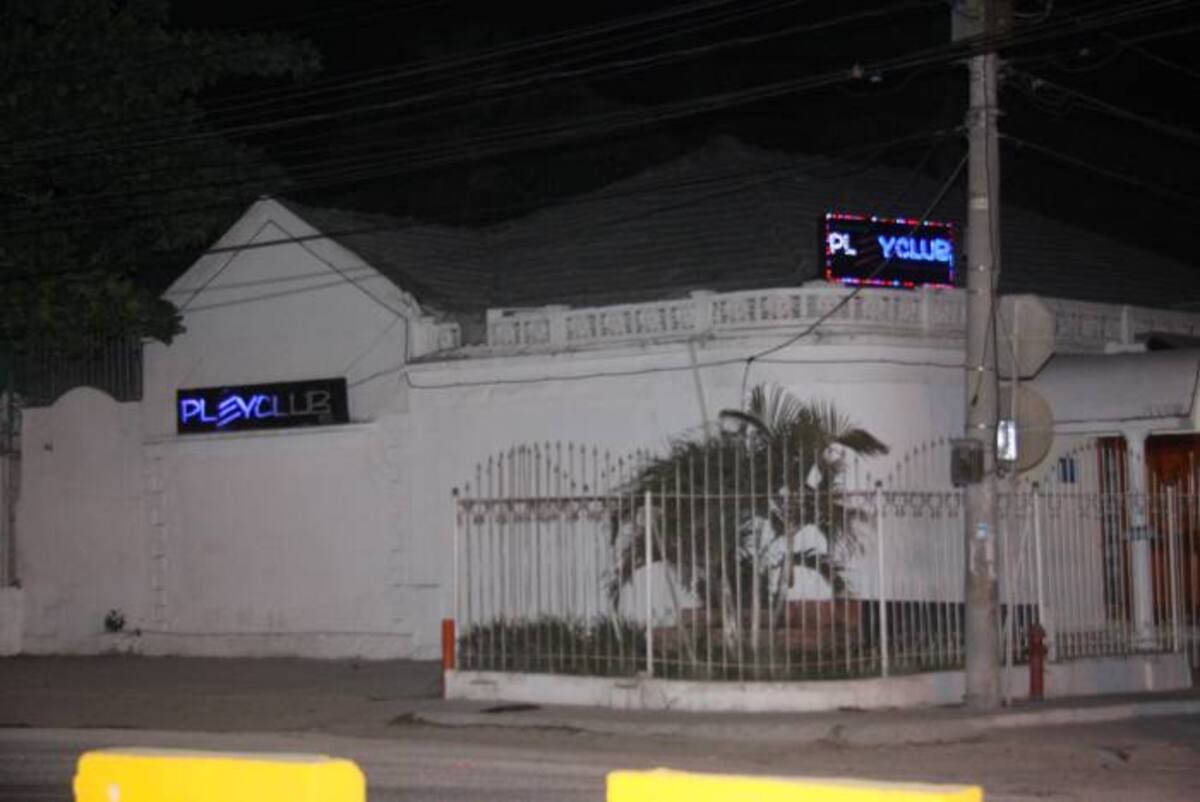 Fachada del bar Pley Club en 2012. // Archivo EU