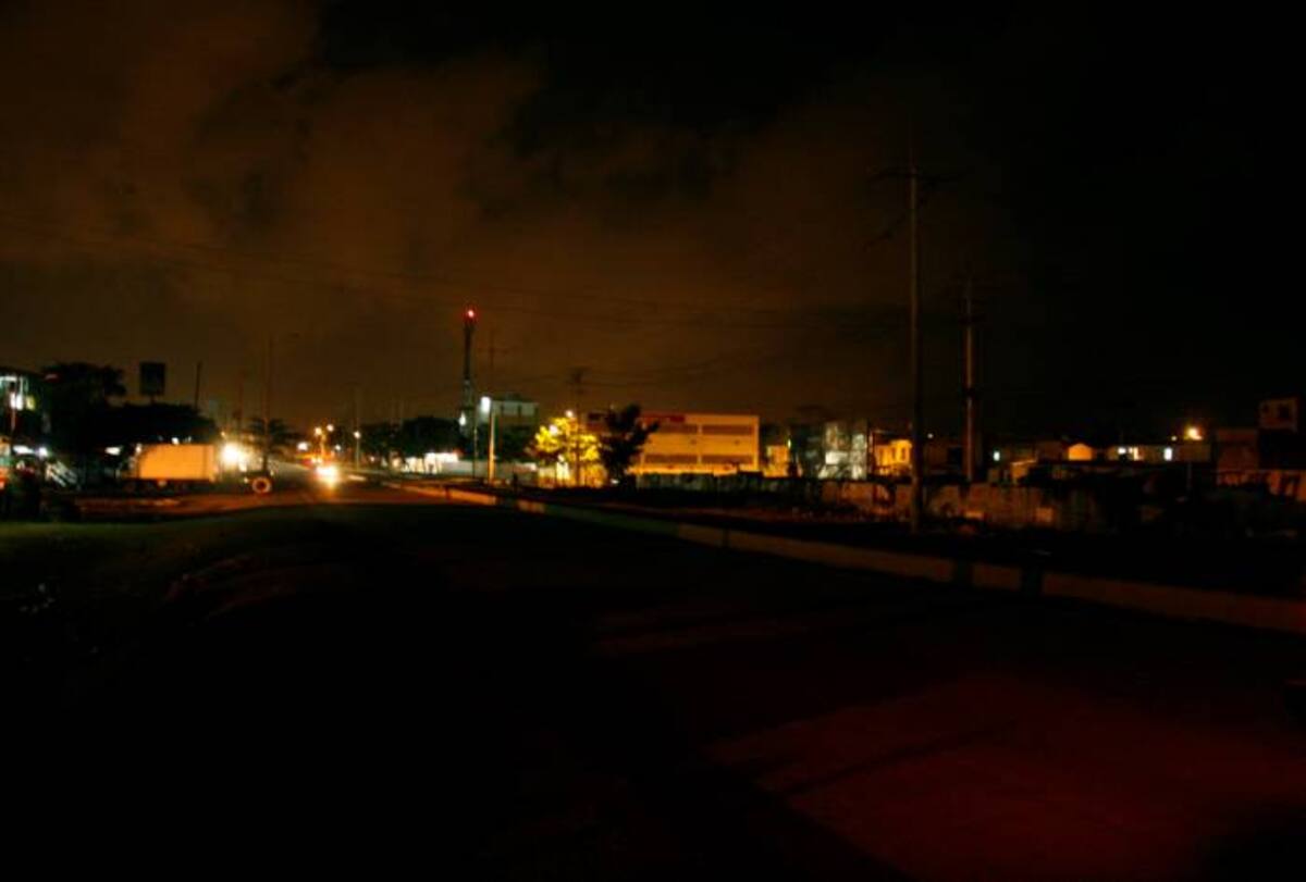 El mismo problema se presenta en la Carretera la Cordialidad. KAILLINE GIRALDO - EL UNIVERSAL
