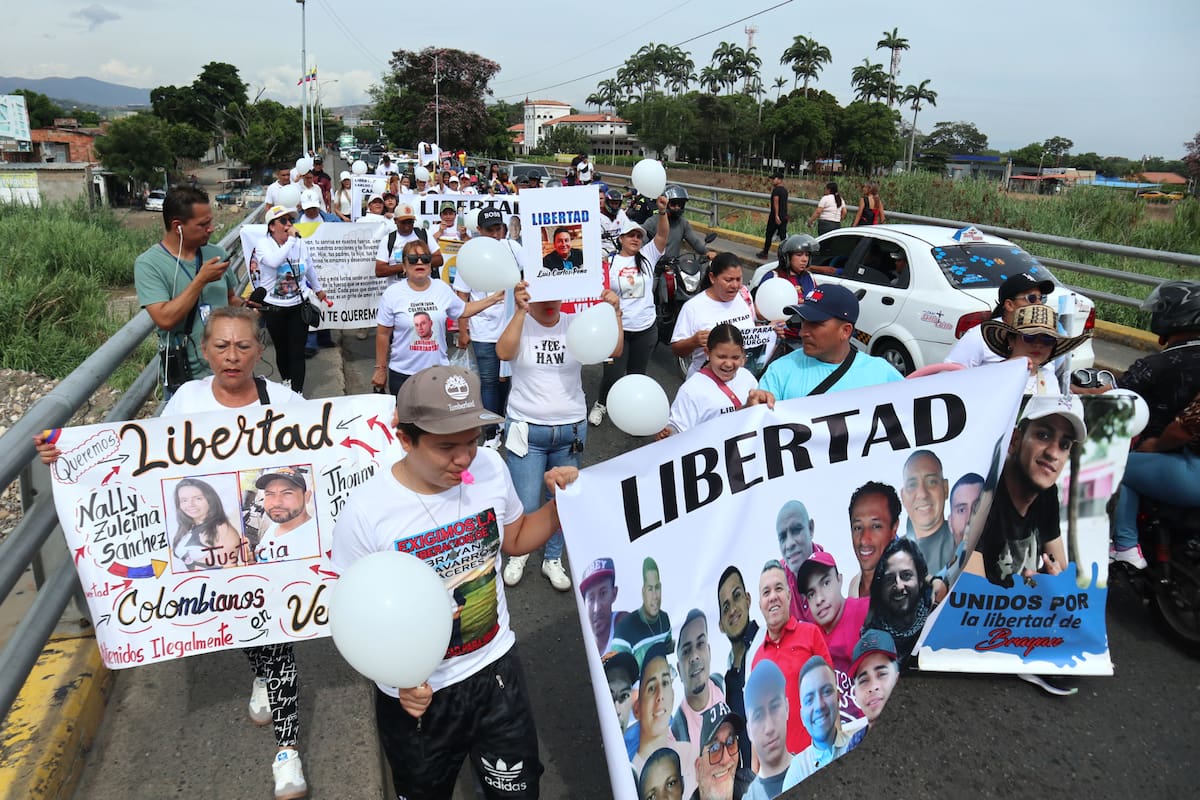 Familiares de colombianos presos en Venezuela exigieron su liberación en la frontera