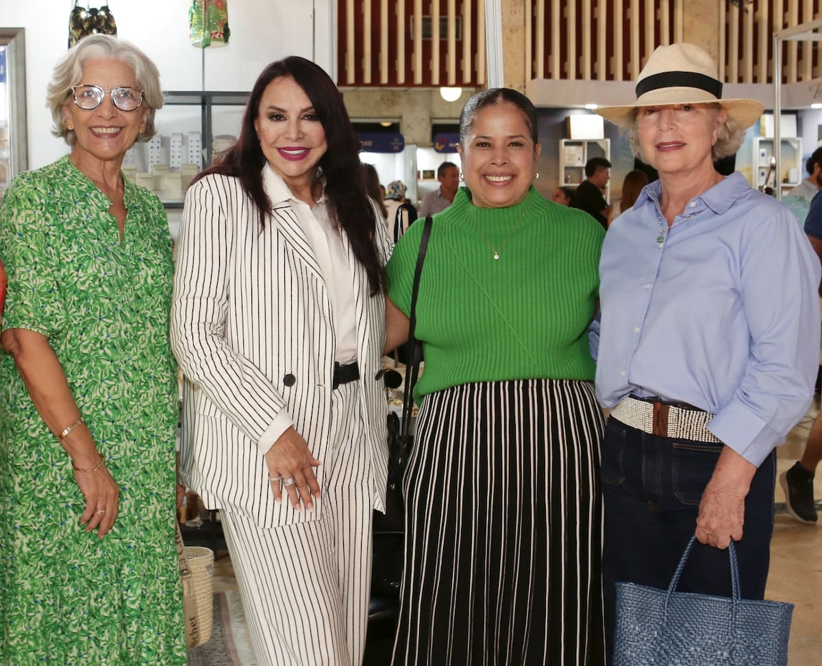 Rebeca Senior, Mayra Rodríguez, Beatriz Salas y Patricia Cesáreo.