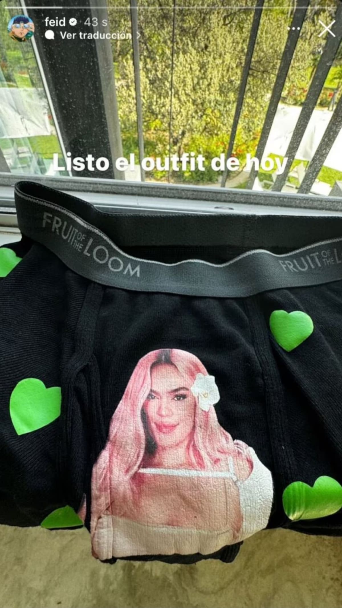 Feid mostró la ropa íntima dedicada a Karol G. //Foto: tomada de Instagram.