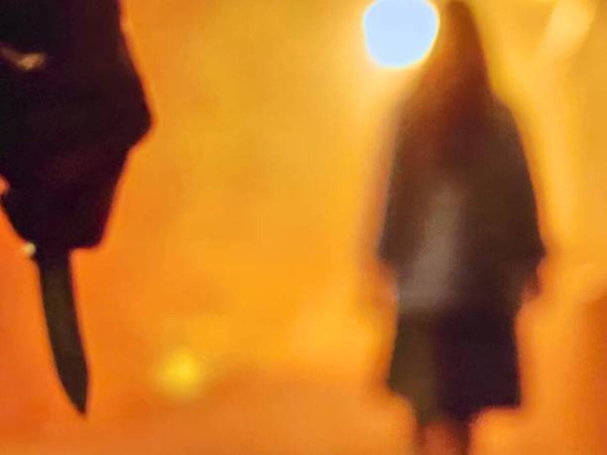 Un hombre atacando a una mujer. Pixabay /