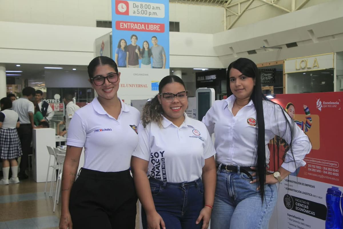 Daniela Herrera, Luisa Quintana y Silvia Batista.