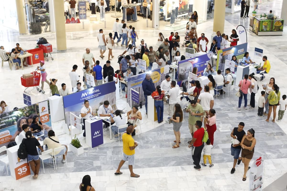 Muchos asistentes llegaron a la Feria Tu Casa 2026, organizado por El Universal y Camacol Bolívar. // Foto: Luis Herrán.