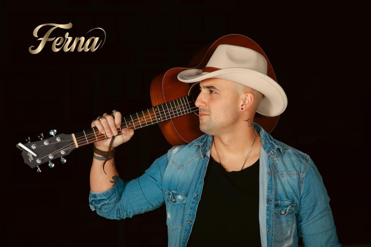 Ferna, el cartagenero que le apuesta a la música regional