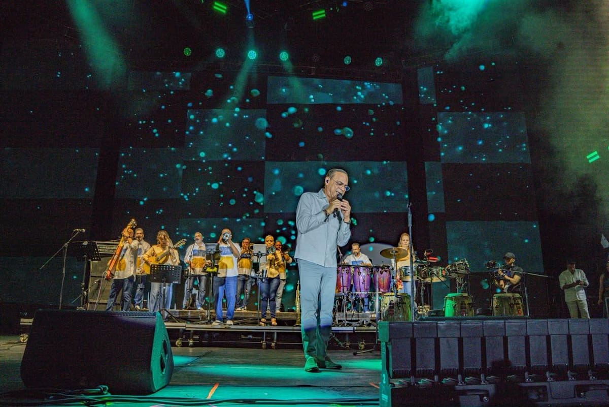 Gilberto Santa Rosa prendió la segunda noche del FestiJazz en Mompox. //Foto: cortesía.