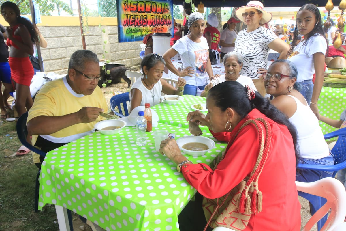 Éxito total en el Festival del Sancocho en Arjona: ¡Duró solo 3 horas!