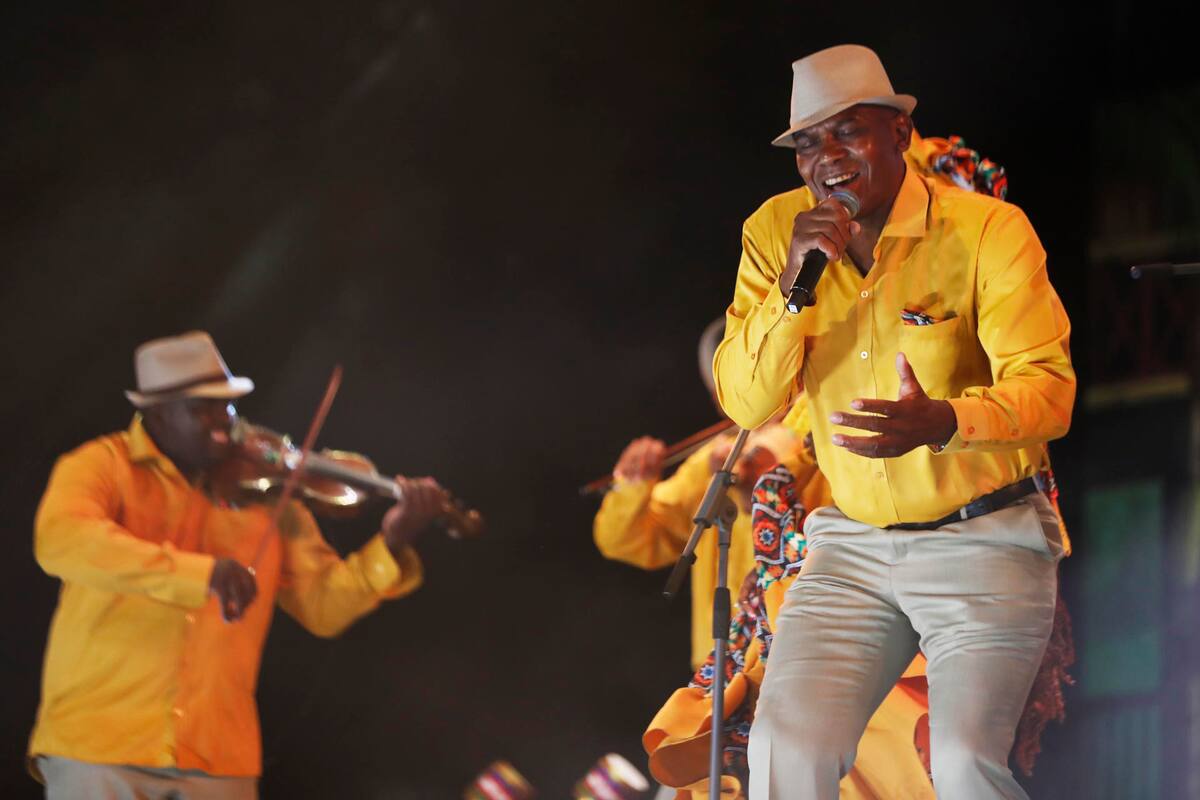 Músicos se presenta durante el inicio del Festival Petronio Álvarez, en Cali (Colombia). La fiesta de lo afro y de la música del Pacífico. //Foto: EFE
