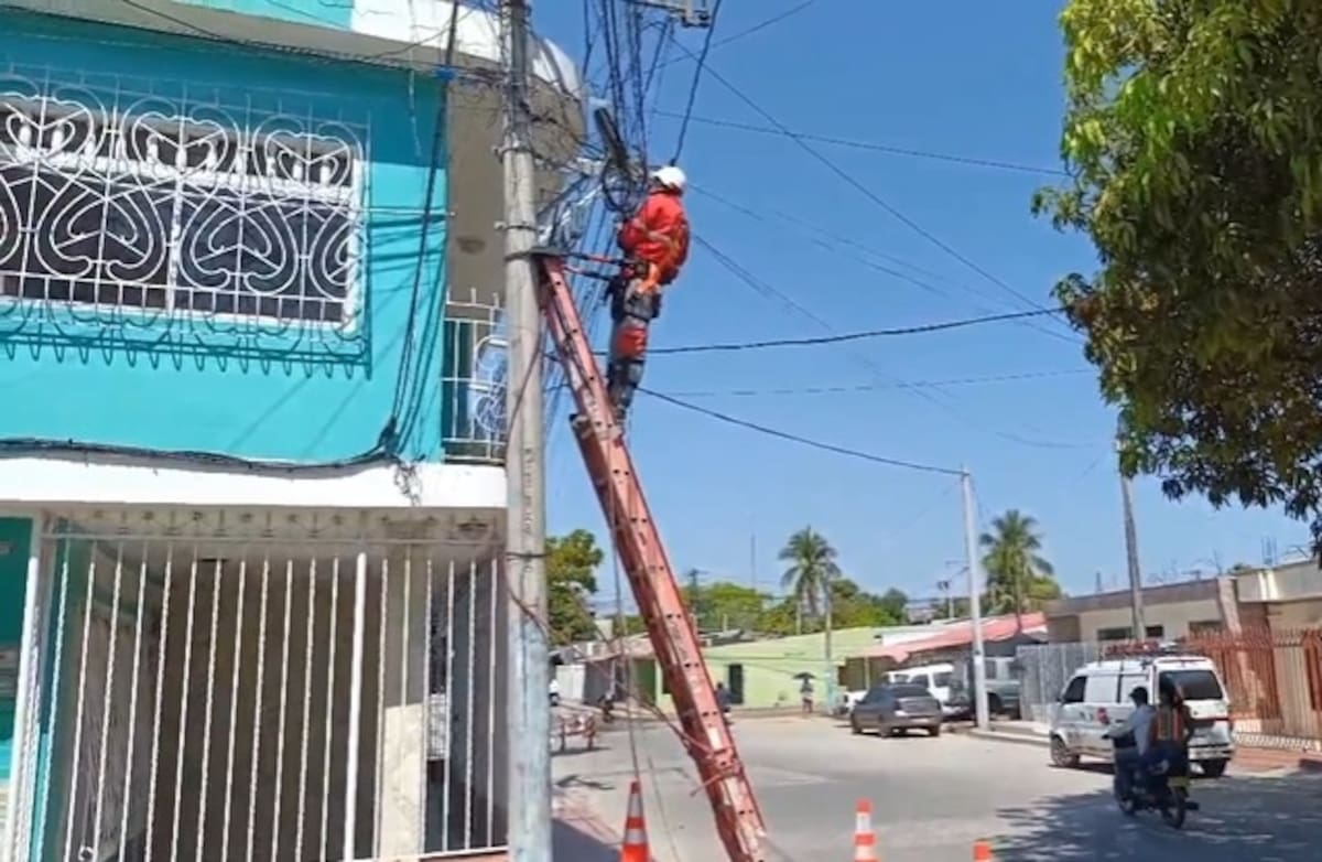 Despliegue de la red de fibra óptica en Magangué. // Cortesía