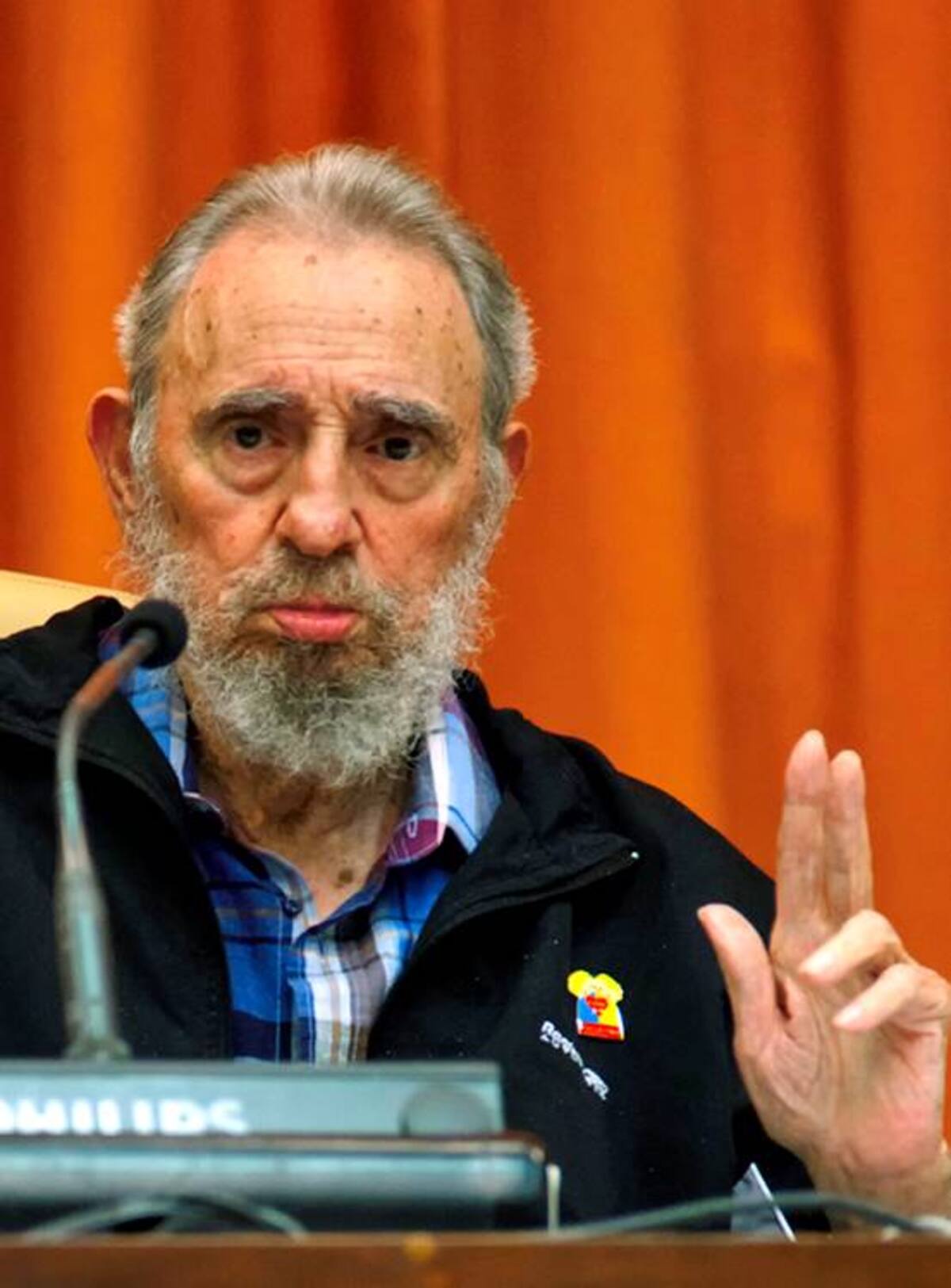 Fidel Castro AP Roberto Chile