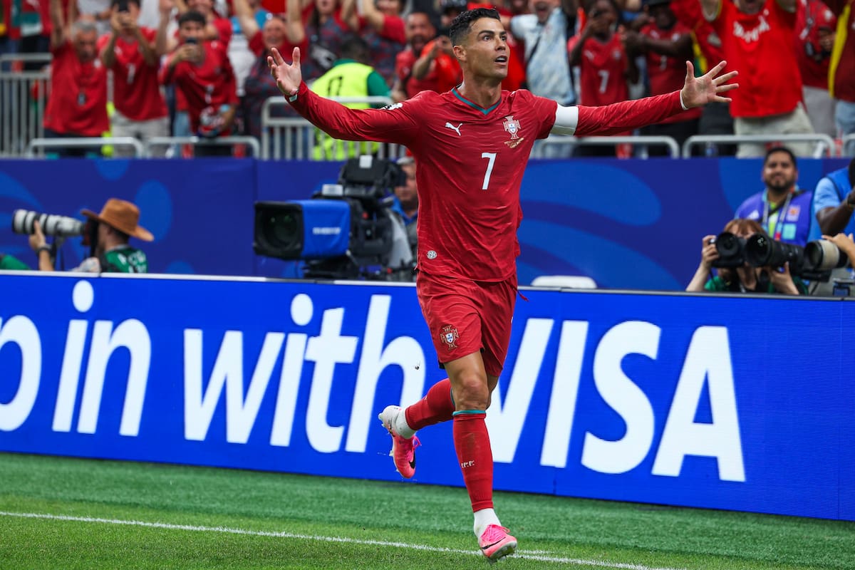 Cristiano Ronaldo marcó un doblete en la victoria de Portugal sobre Uzbekistán. //Foto, EFE: MIGUEL A. LOPES