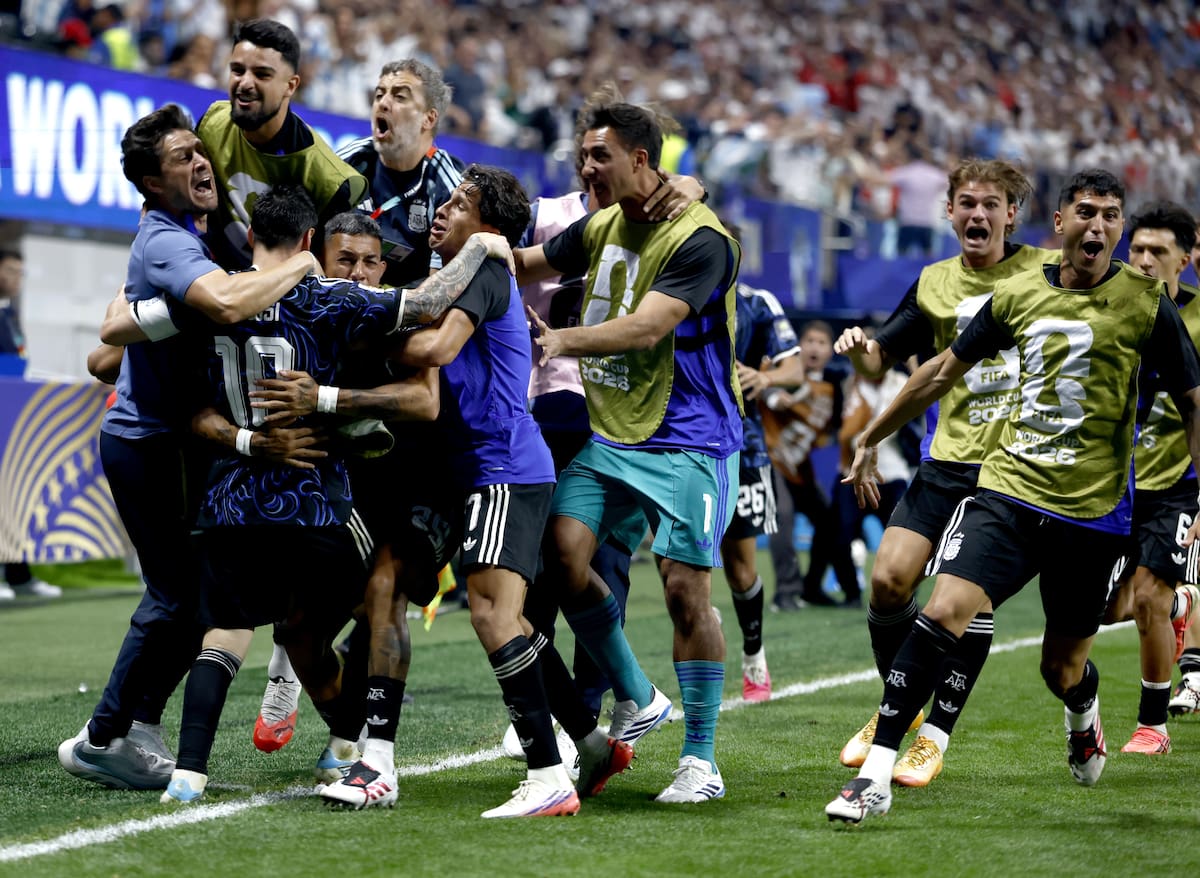Argentina ganó el único duelo mundialista a España en el Mundial. //Foto, EFE: WILL OLIVER