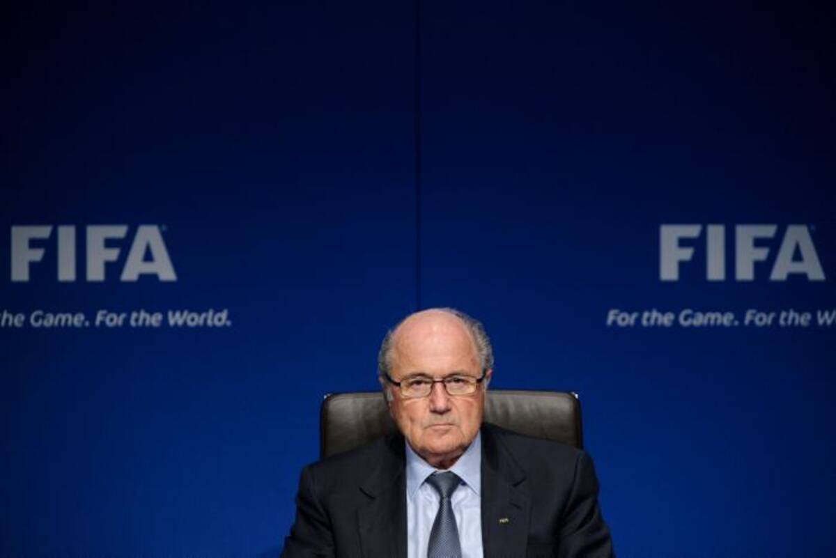 El organismo rector del fútbol mundial publicó un informe financiero en el que aparecen ingresos por 1.160 millones de dólares el año pasado y gastos por 1.070 millones. AFP