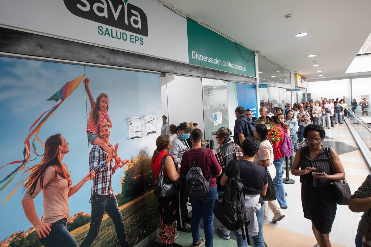 Procuraduría aparta interventores de EPS por crisis en servicios