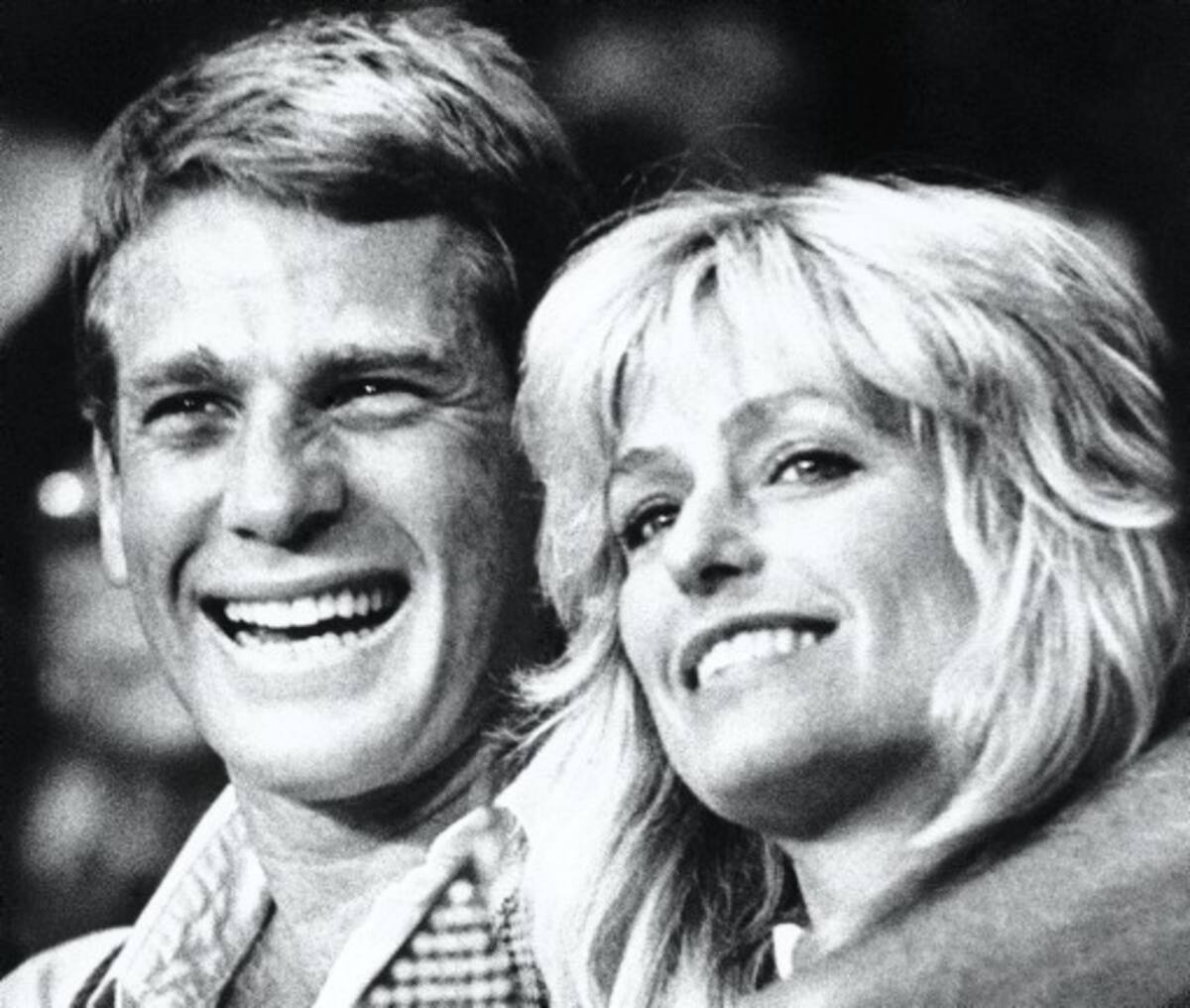 Foto de 1985 de la pareja O’Neal y la fallecida actriz Farrah Faucett.